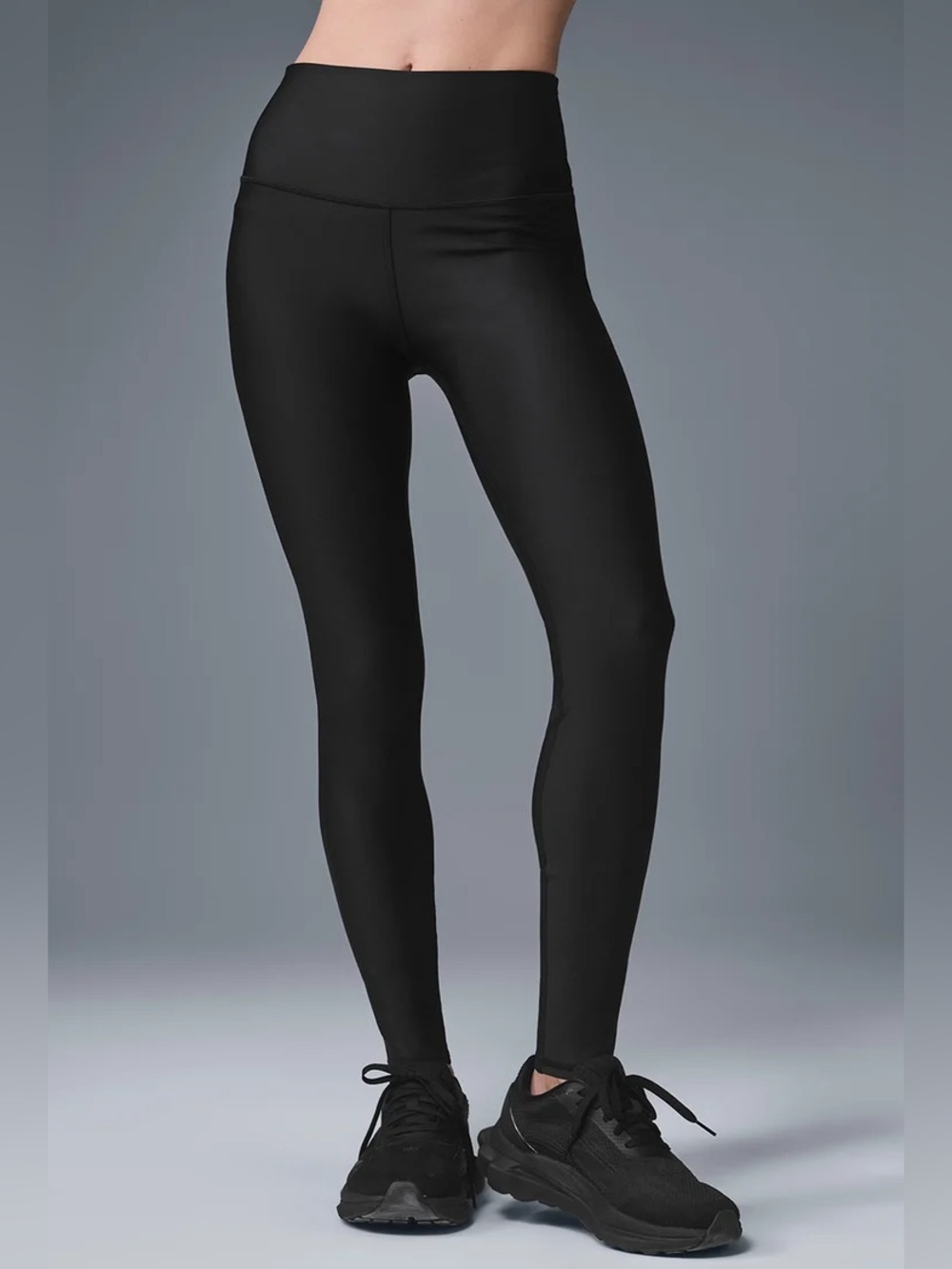 NWT ALO Yoga High-Waist Airlift Legging in Black - XL